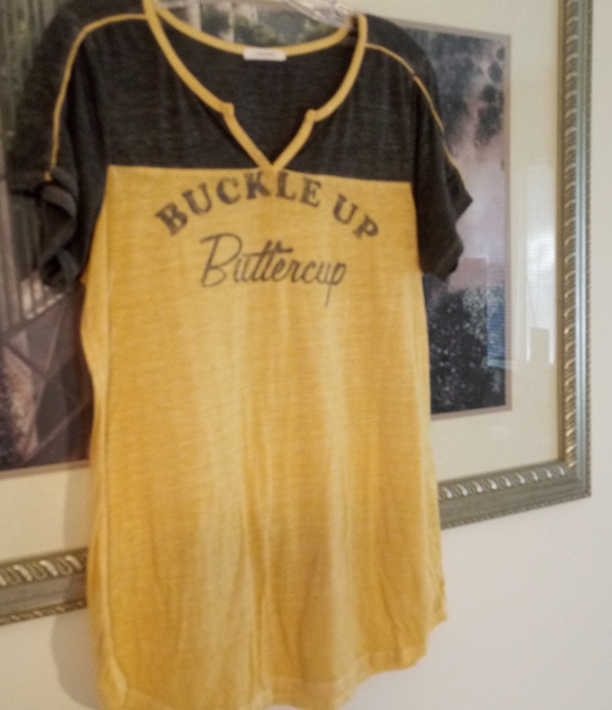 🌈 Cute Graphic T-shirt